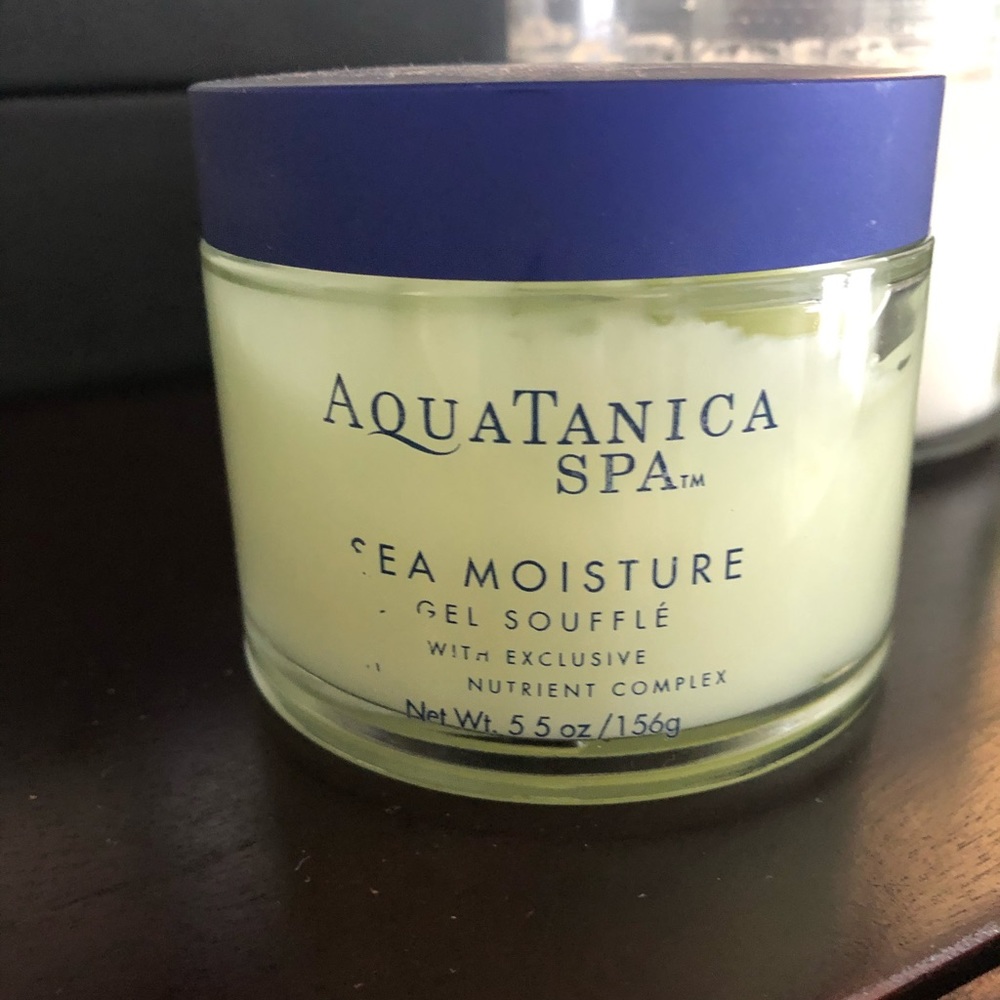 Bath and Body works Aquatanica gel soufflé